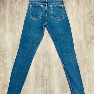 7FAM Skinny Jeans size 27.